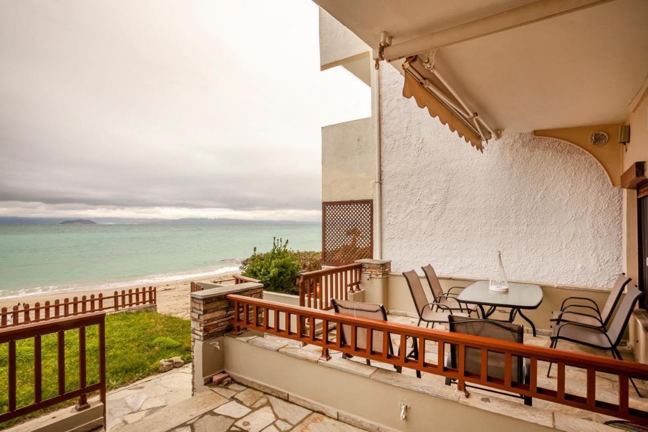 Rafaella Sea View Apartments 1 Pefkochori Exteriör bild