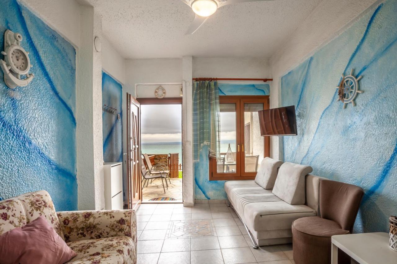 Rafaella Sea View Apartments 1 Pefkochori Exteriör bild